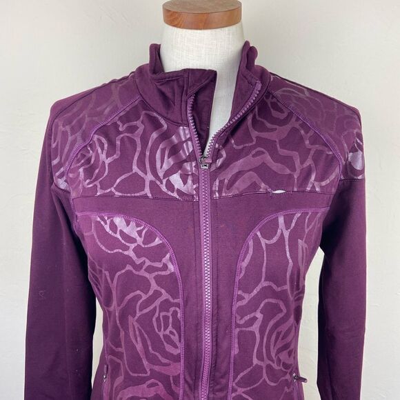 Fabletics Jojo Full-Zip Vented Athleisure Jacket - Burgundy Rose - Picture 4 of 7